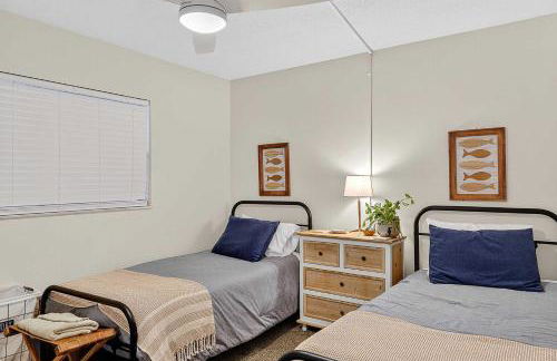 Coastal Paradise Condo Steps To Crescent Beach - Foto 9