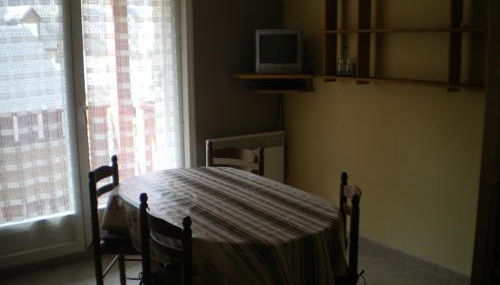 Agréable Studio à 400 m du centre ville de Luz - Foto 2