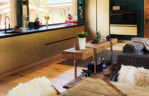 stylische Alpenlounge mit Pool, Blockhaus-Sauna und Jacuzzi für bis zu 12 Personen - Foto 48