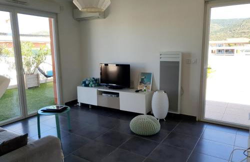 Rooftop du Lavandou - terrace and pool - Foto 15