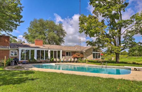 Peaceful Lebanon FarmhouseandRanch with Pool! - Foto 1