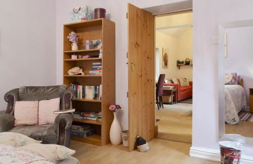 Silk Hill Stables - Photo 14