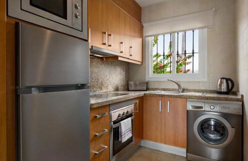 Ramada Hotel & Suites by Wyndham Costa del Sol - Foto 122