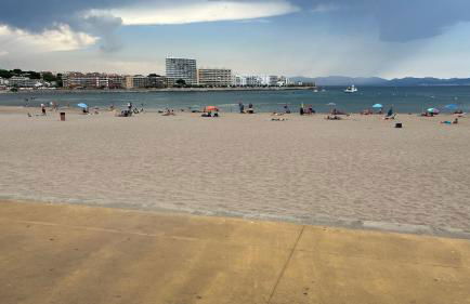 Apartamento en la playa. Free Parking. Free WiFi - Foto 17