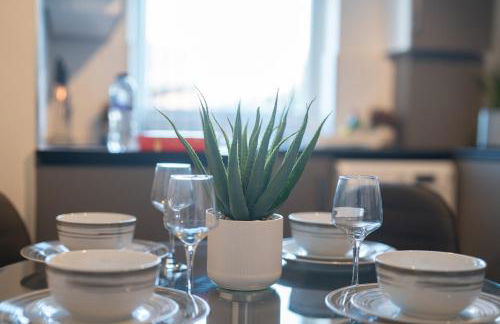 Richmond Retreat - Luxurious and comfortable spacious 2 floor apartment - Foto 35