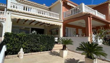 Bungalow on the beach 15 minutes from Valencia - Foto 3, Garden