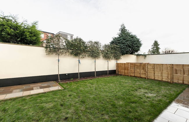 Skyvillion Vineyard Court, Enfield, 2 Bed, With Garden - Photo 31
