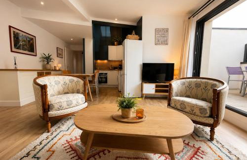 Plein centre Auray - Grand duplex 2 suites avec terrasse ensoleillée - Photo 3