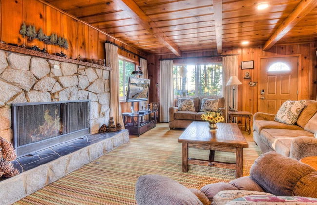 Zephyr Cove Cabin - Walk to Lake and Beach - Foto 9