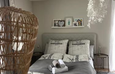 Architect-Apartments 80qm 3 Schlafzimmer, integrierter Küche und Bad, 2min von A8, Garten mit Sitzgruppe, ruhig und modern - Foto 7