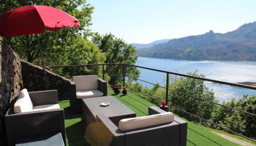 Casa do Faqueiro de Casas Brioso - Foto 2