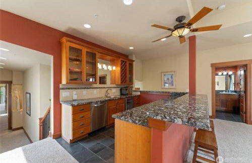 The Riverfront Resort - Foto 12