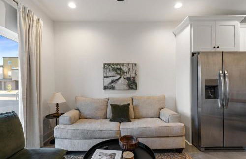 Bourbon House King Bed Luxury Amenities Fast WiFi - Foto 9