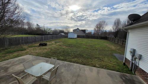 Fenced backyard! 6 miles to Cookeville Boat Dock! - Foto 4