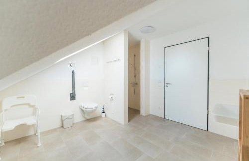 Huus Petjem in Emden Urlaub und Pflege für Senioren - Photo 9