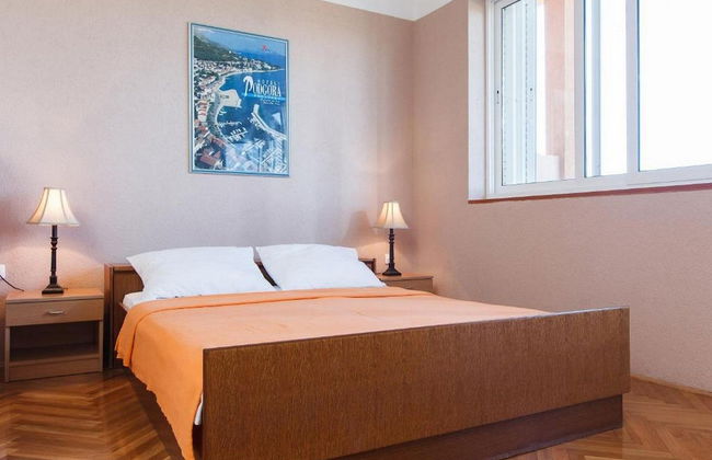 Summerheaven Apartments - Photo 3