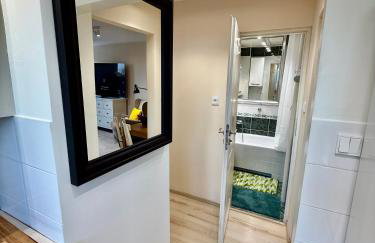 GREEN 5 AC Rondo ONZ metro WiFi 80'TV OLED Netflix HBO AppleTV Disney - Foto 26