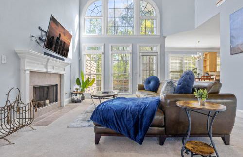 Family-friendly Ellenwood Home with Parking & Deck - Foto 1