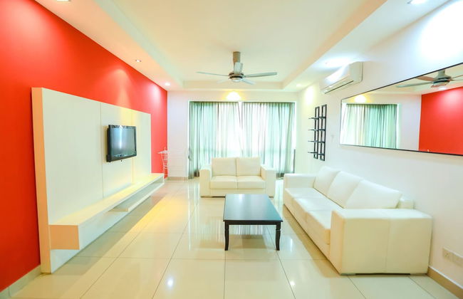 Richmond & Aston Kiara Suites KL - Photo 11