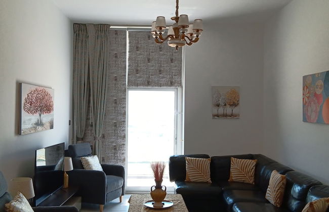 Remarkable 2-bed Apartment in Dubai - Photo 17