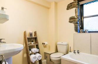 Lake Cottages at Cwm Chwefru - Foto 36