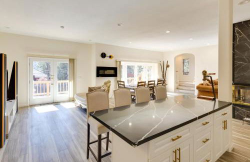 Game Room and Deck Modern Frazier Park Home! - Foto 8