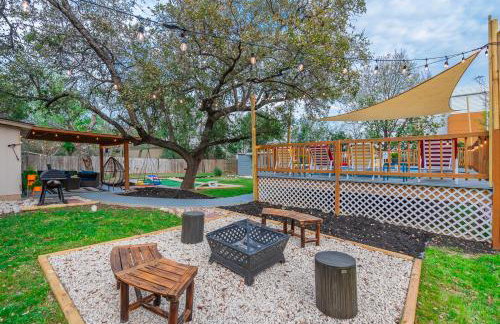 Texas Vacation Home, Game Room & POOL by Sixflags - Foto 46