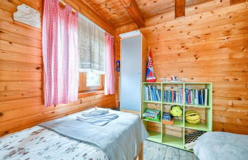 Amazing Home In Pustodol With Sauna - Photo 30