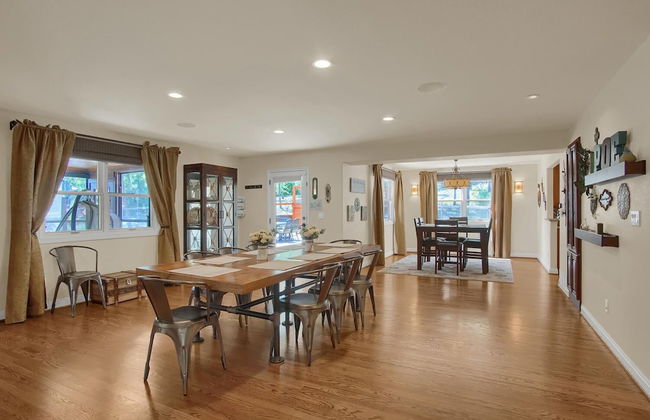 5BR Poe Manor Entertain,hot Tub+has Everything! - Foto 11