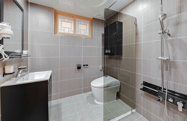 Donghae Hanok Donganjae - Foto 30