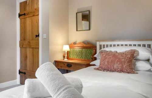 Aeron Villa - Photo 21