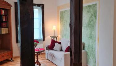 Gemütliche Wohnung in historischem Kulturdenkmal, 62qm - Foto 2