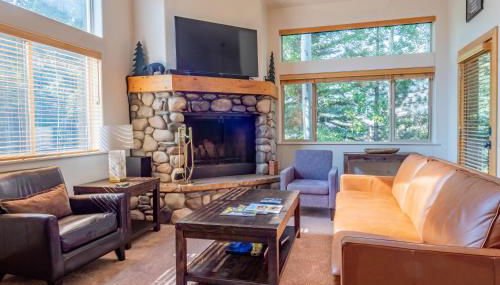 Bridgepoint Condo 08 - Photo 1