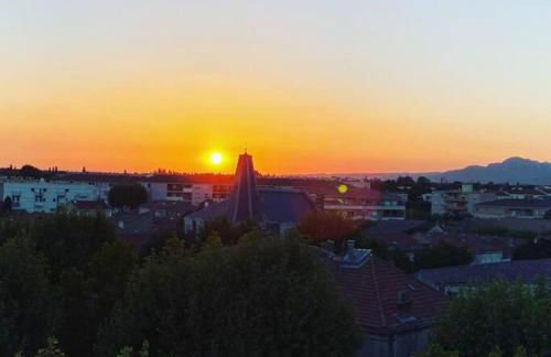 La Suite TAMAN au centre de Salon - Foto 10