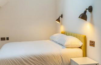 Kehoe's Penthouse Near Etihad Stadium & Coop Live Arena Sleeps 4 - Foto 5