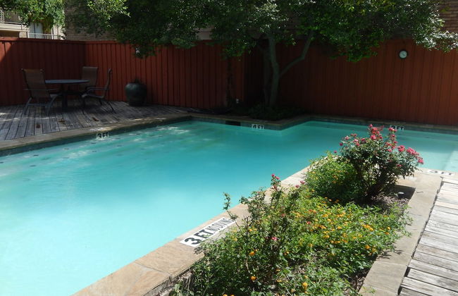 Fabulous Pristine Park Side Townhome - Foto 14