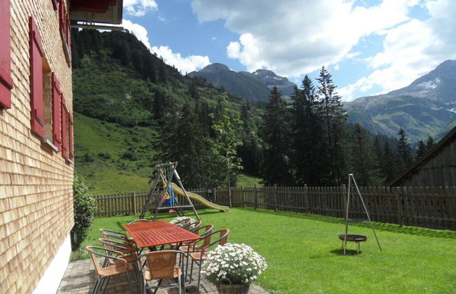 Majestic Apartment in Schrocken - Photo 24