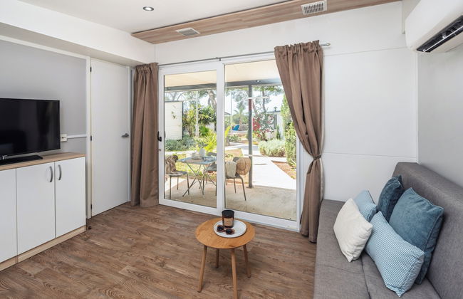 Waterman Beach Village - Photo 23