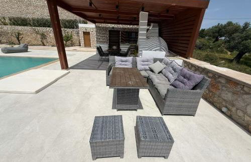 Villa Chrysa Rhodes with Heated Pool - Foto 25
