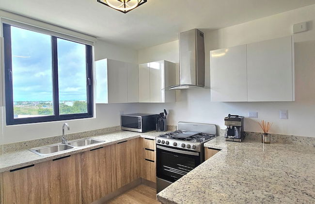 The Beach Spacious 2 Bedroom 2 Bath Apartment on top Floor With Stunning Views - Foto 22