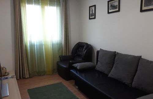 A Primeira Casinha do Mé-Mé - Foto 13