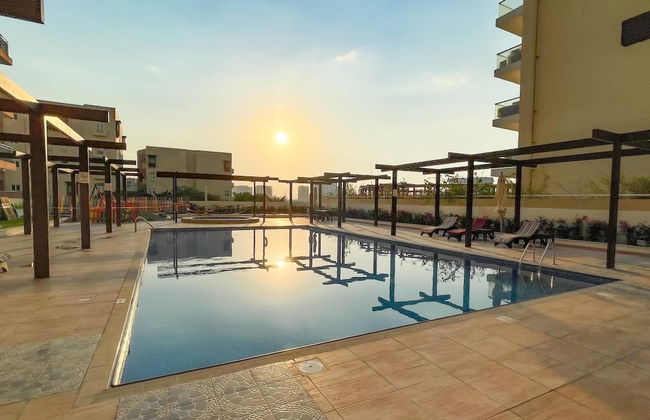 Elite LUX Holiday Homes - Spacious 1 BR Near Metro Station in Al Furjan Dubai - Foto 27