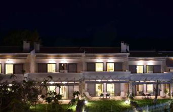MIRAMARE LUXURY APARTMENTS - Photo 2