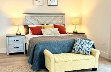 NEW Modern Condo FREE Parking & High Speed Wifi - Foto 7