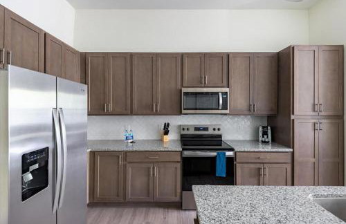 Landing Beautiful 1BD Pool Clubhouse - Foto 10