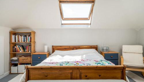 Pass the Keys Charming 3 bed house with parking and large garden - Foto 2, Other