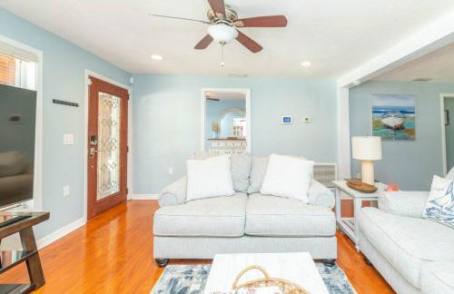 Huge Waterfront Mini-Resort w Gym, Dock & Pool - Foto 37