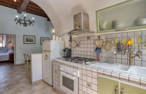 3 Bedroom Lovely Apartment In Canino - Foto 12