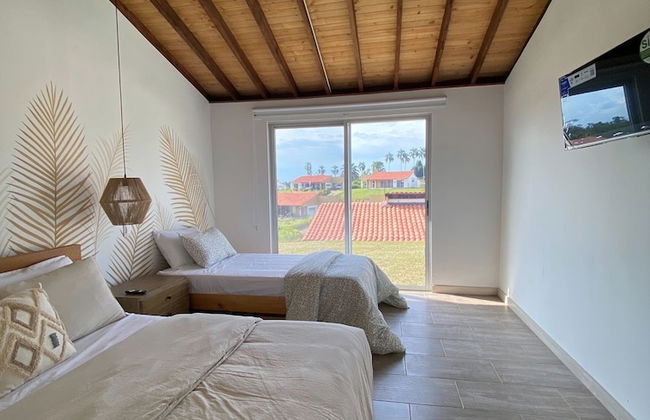 Tres Colinas Estancia 27 - Photo 2