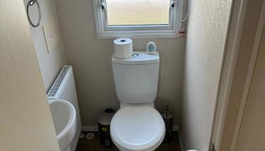 4 Bed 10 Berth Caravan Seawick Holiday Park - Foto 3